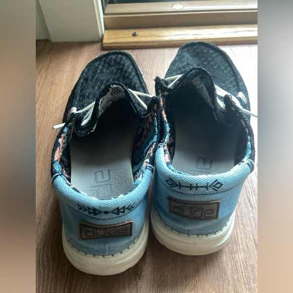 Hey dude - Picture 2 of 2